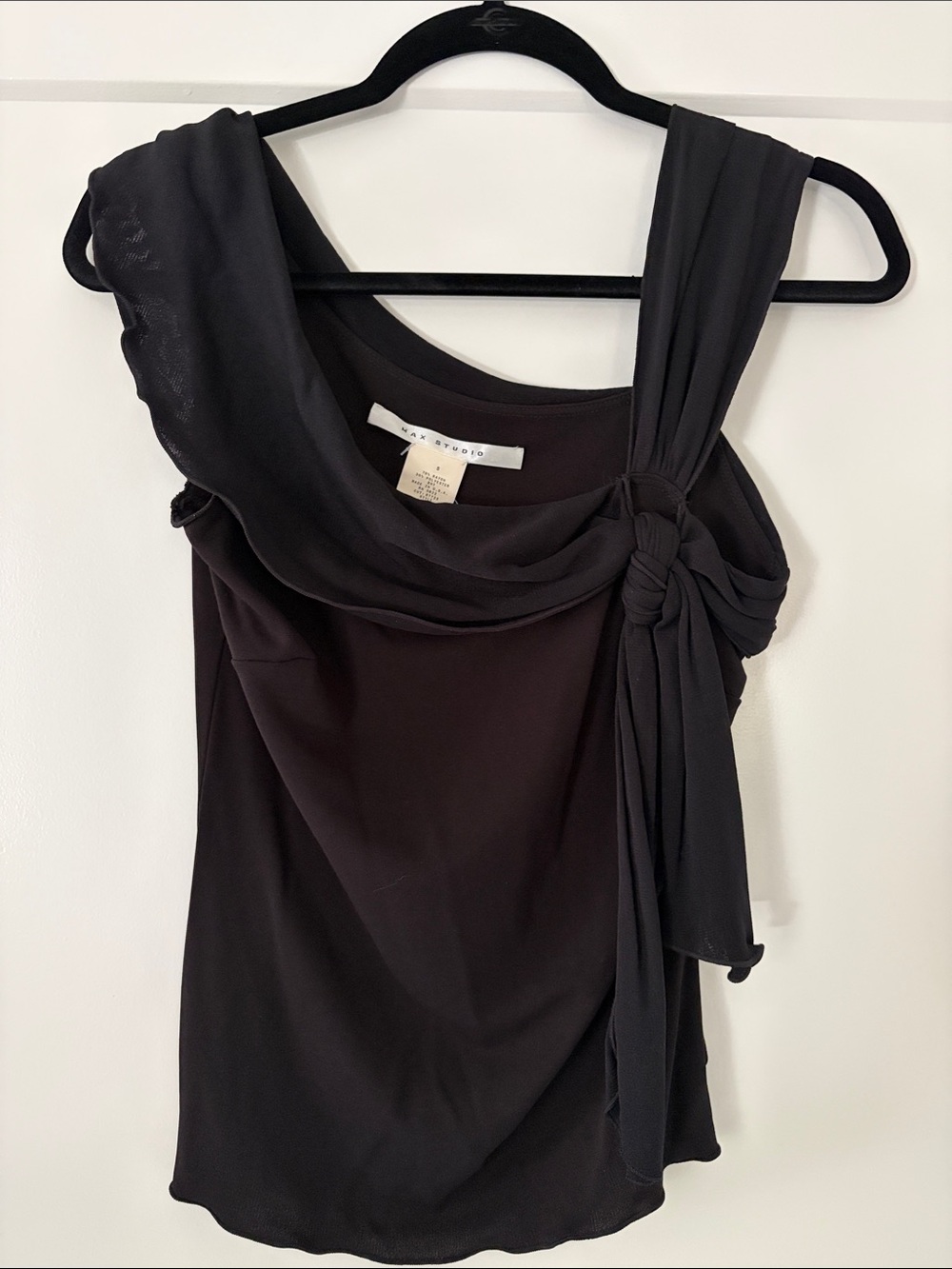 Max Studio Black Knot Detail sleeveless top- size Small